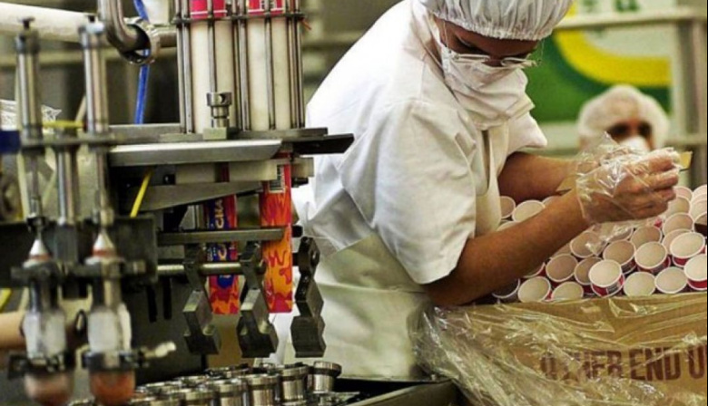 Se desplomó la industria: cayó un 12% en el primer bimestre de 2026