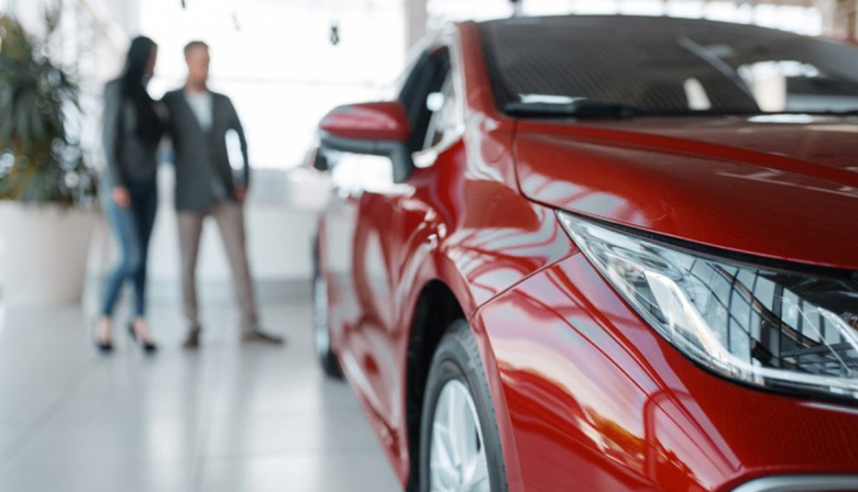 El patentamiento de autos cayó un 30,6% interanual en julio y concesionarias piden incentivos fiscales
