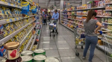 A pesar de la suba mensual, el consumo masivo sigue sin repuntar: cayó 4,3% interanual en julio
