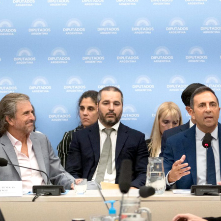 Cordero defiende eliminar intermediación en planes sociales y apuesta a la reforma laboral para generar empleo