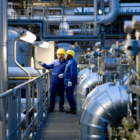 La industria registró su octava caída interanual consecutiva