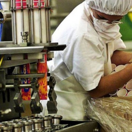 Se desplomó la industria: cayó un 12% en el primer bimestre de 2026