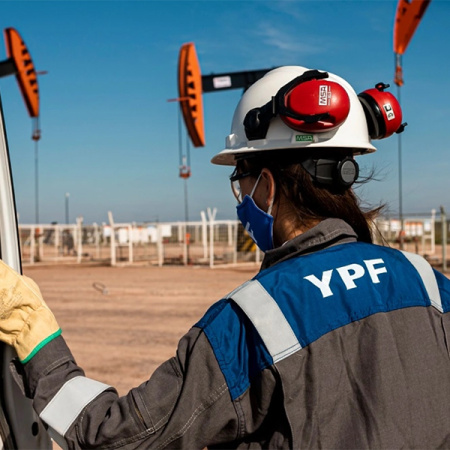 YPF anunció el RIGI más grande por US$25.000 millones para desarrollar Vaca Muerta