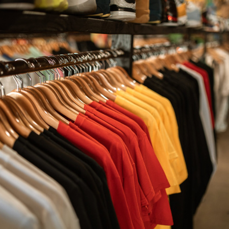 Las importaciones ya abastecen el 70% del mercado textil y el sector denuncia “competencia fraudulenta”